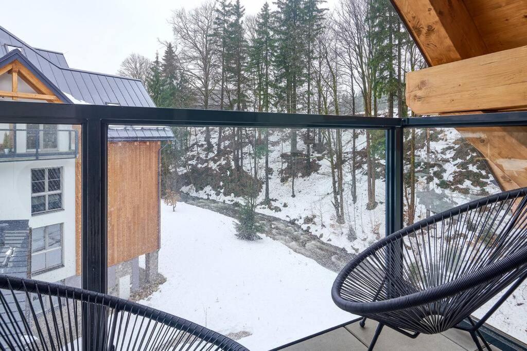 Brand New Mountain Studio & Balcony Harrachov Luaran gambar