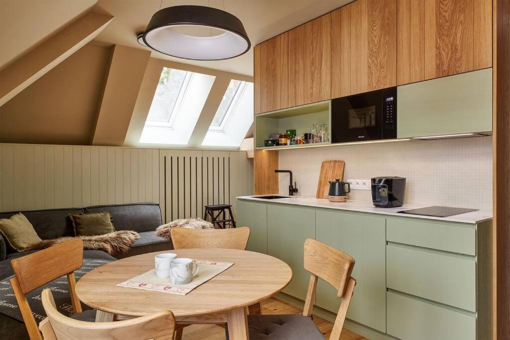 Brand New Mountain Studio & Balcony Harrachov Luaran gambar